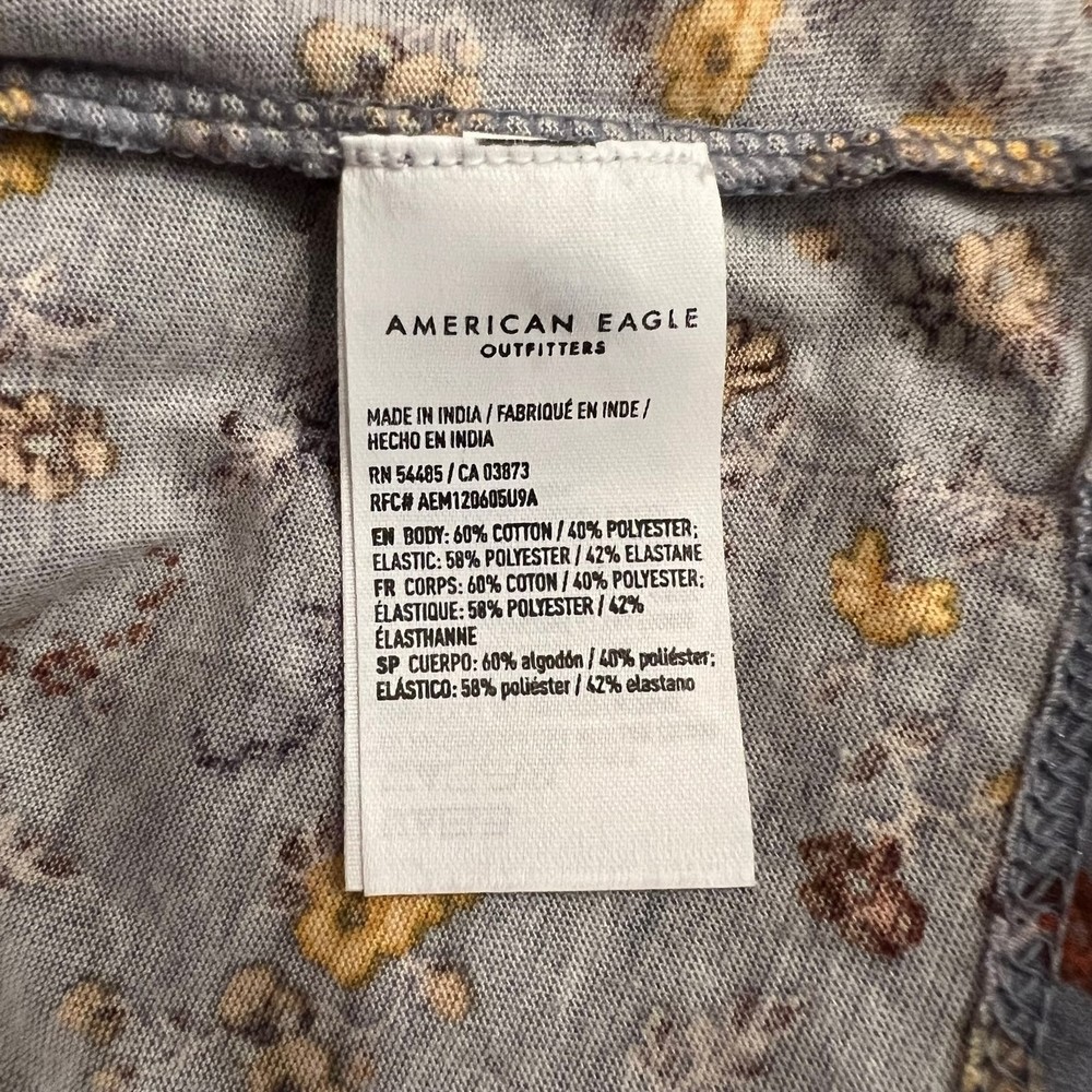 American Eagle Blue Floral Off Shoulder Smocked Peplum Top Women’s Size M - Picture 11 of 11